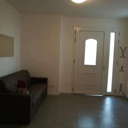Apartment Deisy Canale Milani