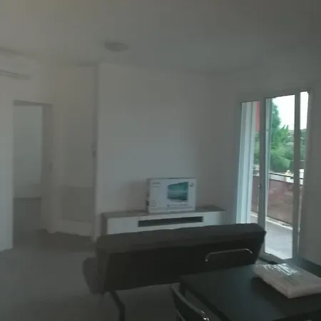 Apartment Deisy Canale Milani *